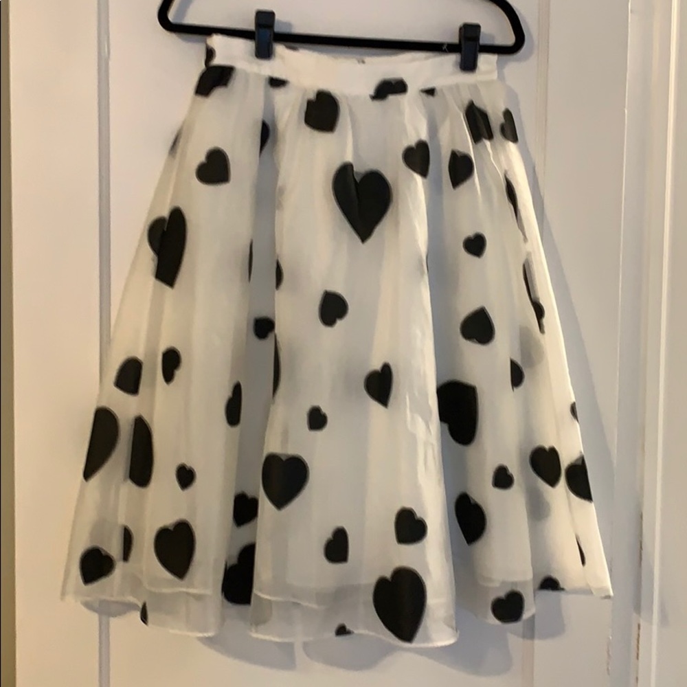 Jcrew white and black heart skirt, size 6